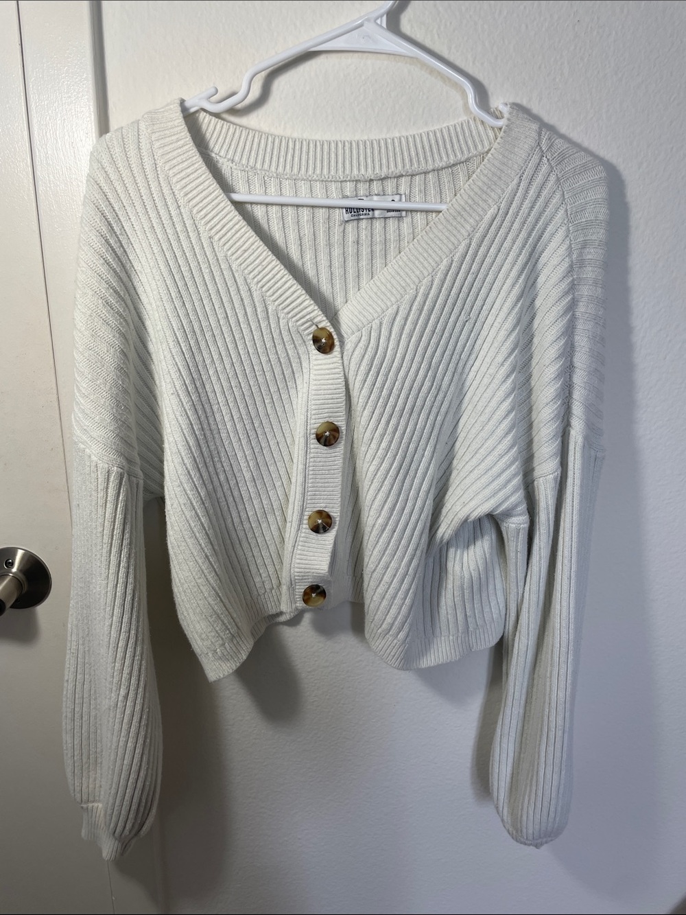 Hollister Cream Ribbed V-Neck Button Cardigan